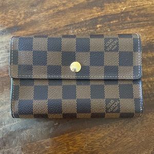 Louis Vuitton wallet